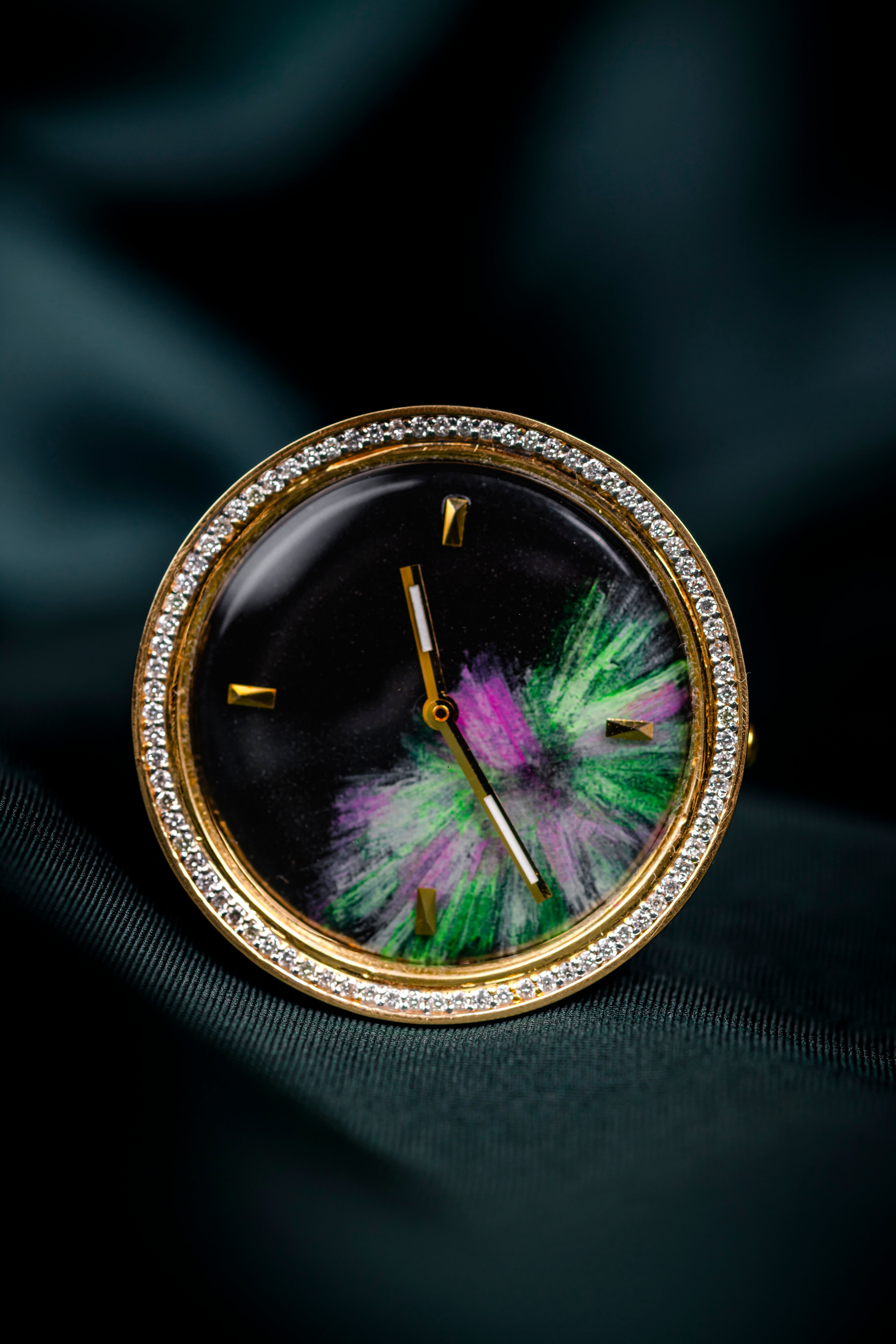 Luminar watch